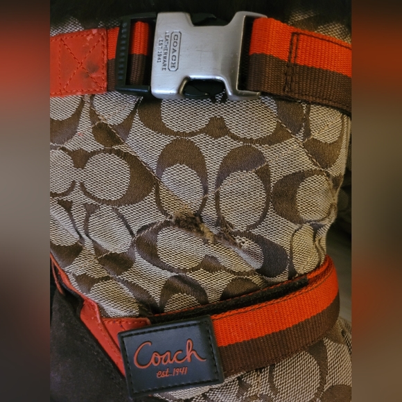 Coach Snow Boots - Picture 4 of 5
